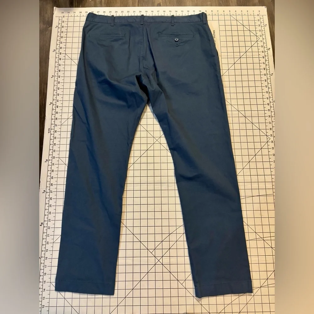 J. Crew Men’s Size 38/32 Blue Driggs Flex Chino Pants‎